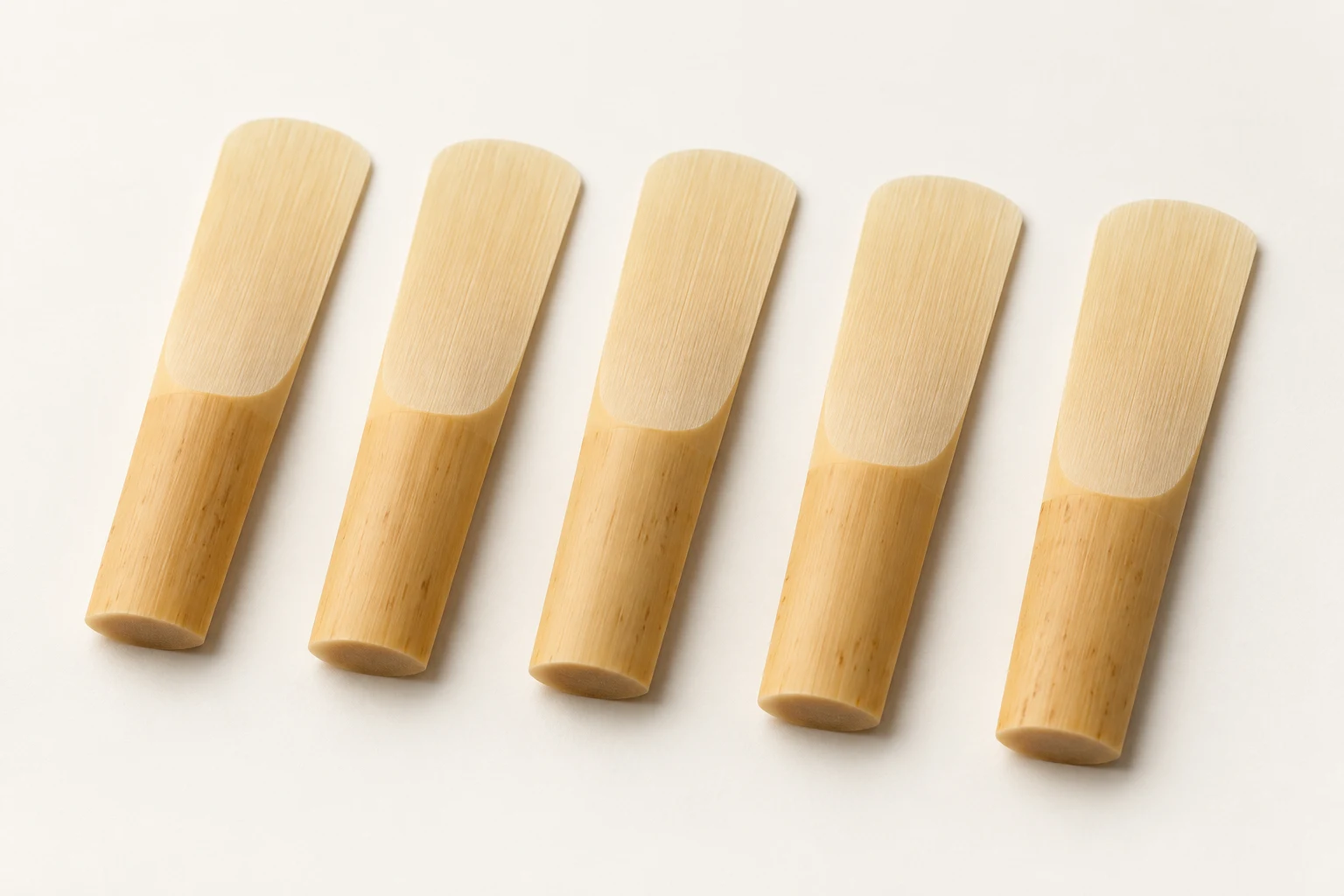 B-flat clarinet reeds